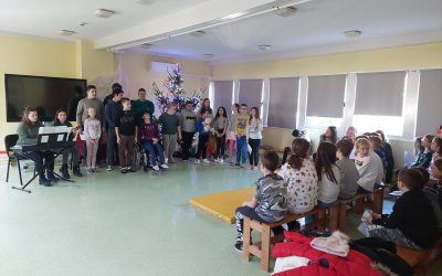 Obisk učencev DOŠ I Lendava\Az 1. Sz. Lendvai KÁI tanulóinak látogatása